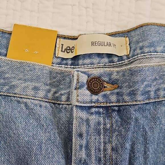 Lee Men's 100% Cotton Regular Fit Straight Leg Heavyweight Jean 42x32 NWTs Denim - Picture 9 of 16